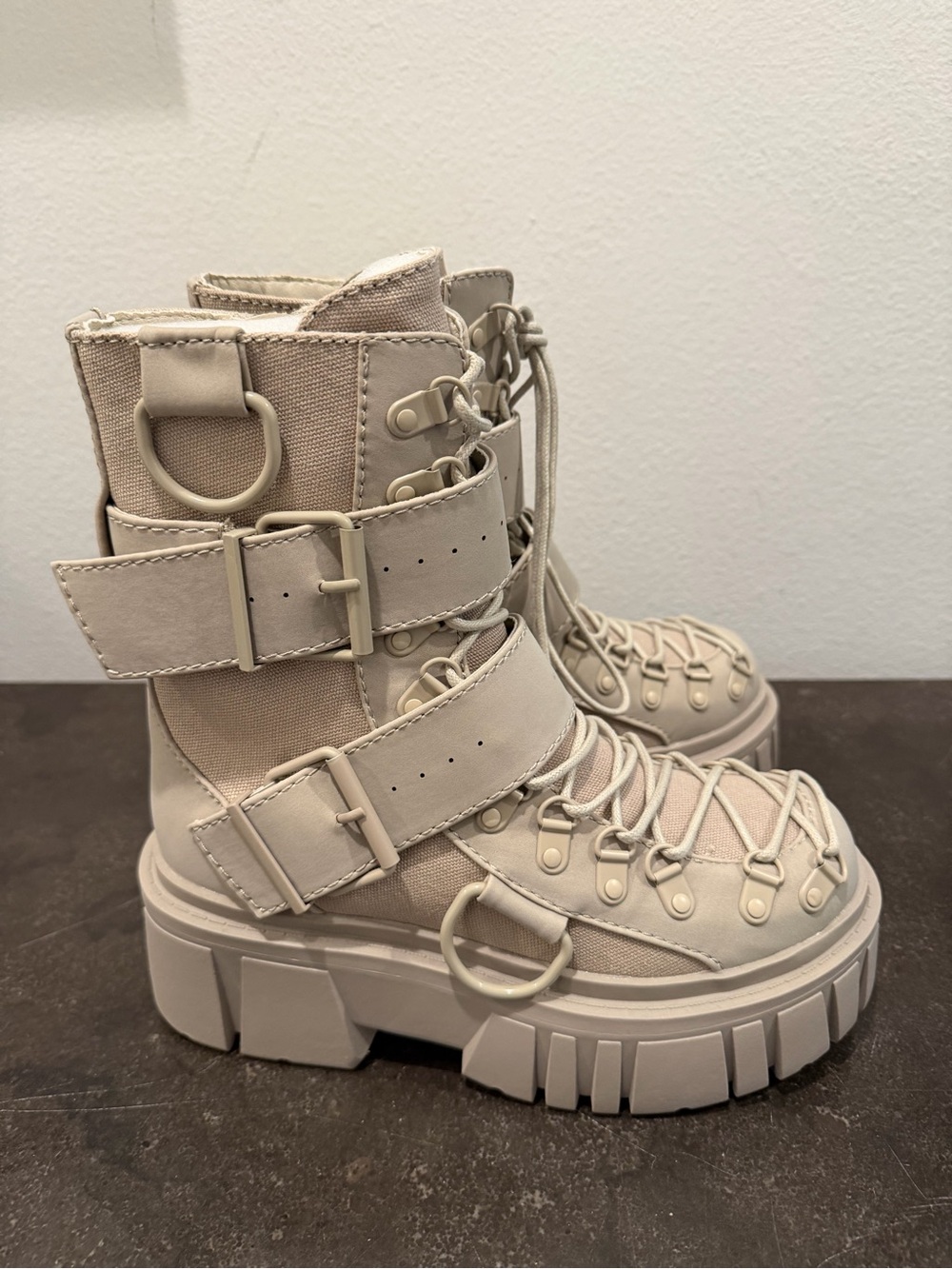NWT DollsKill x Club Exx Low Traitor Boot, Light Gray - Picture 3 of 6